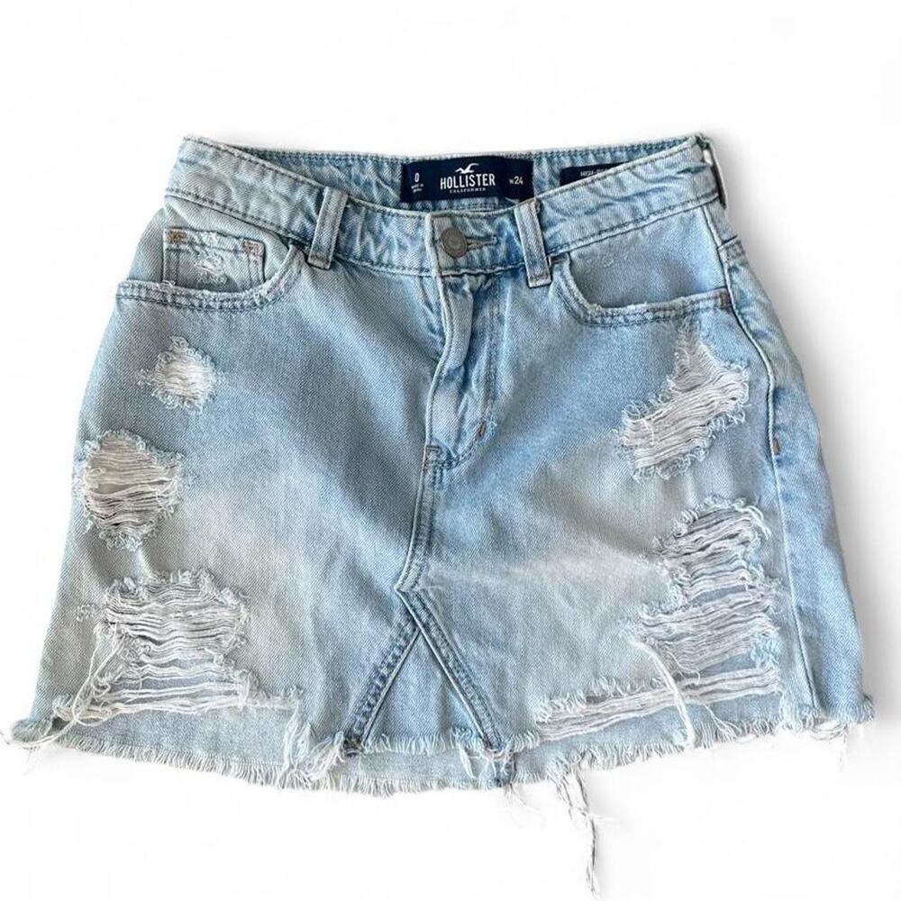 Hollister High‑Rise Light Wash Distressed Denim Micro Mini Skirt – Size 0